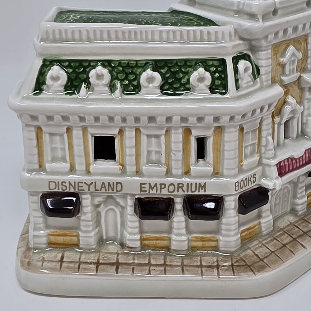 Vintage Sears 1988 Disney Magic Kingdom Collection ~ Main Street Emporium #30703 - Picture 8 of 16